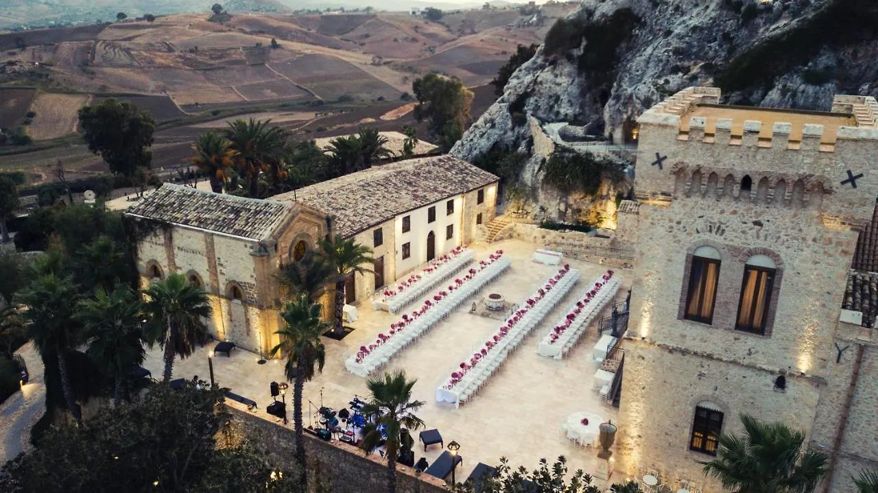 Hotel Castello Ducale Colonna Resort Ioppolo Giancaxio
